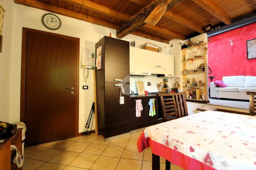 Trilocale in Via Antonio Stradivari 7, Reggio nell'Emilia — foto 2 di 5