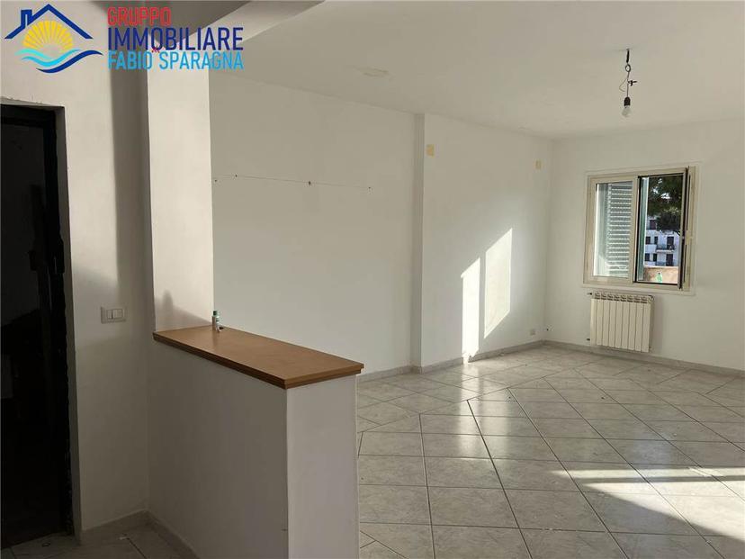 Appartamento in Via degli Oleandri, Sessa Aurunca