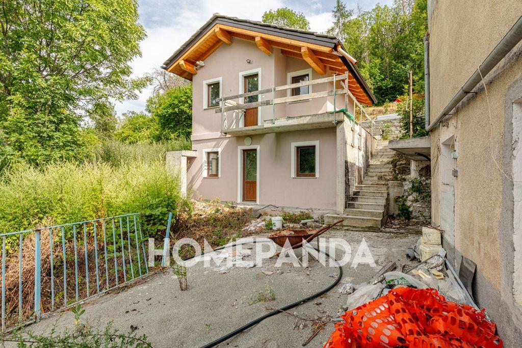 Villa unifamiliare in Localita' Rean 1, Saint-Marcel