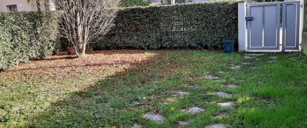Villa a schiera, Tezze sul Brenta