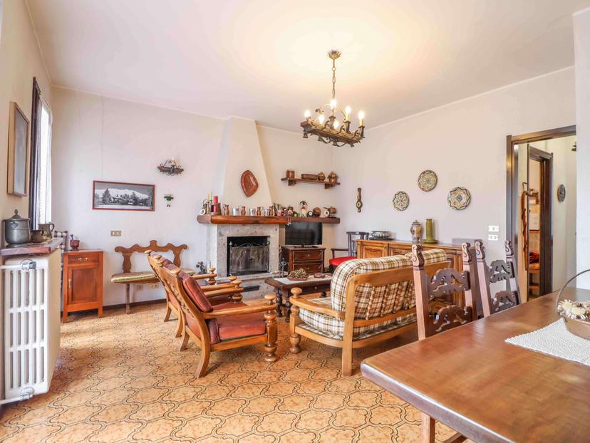 Villa a schiera in Via Presolana, Castione della Presolana — foto 2 di 5
