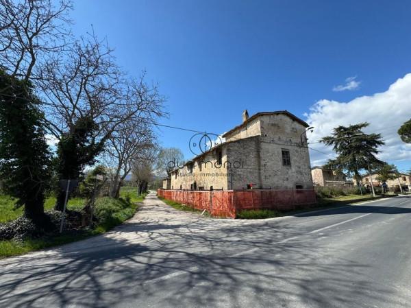 Casale in Via Mercatello 44, Castel Ritaldi — foto 4 di 5