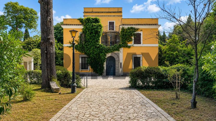 Villa in Via Tiburtina Valeria 254, Guidonia Montecelio