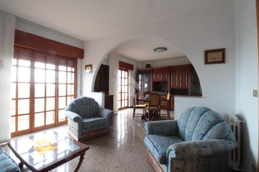 Villa a schiera in Via dei Faggi, Termoli — foto 3 di 5