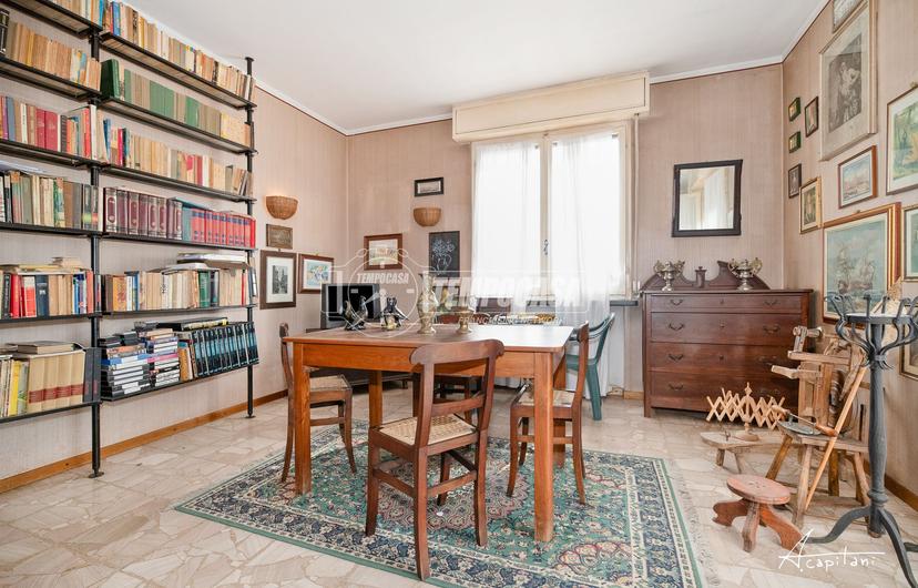 Quadrilocale in Piazza Garibaldi 13, Quattro Castella — foto 4 di 5