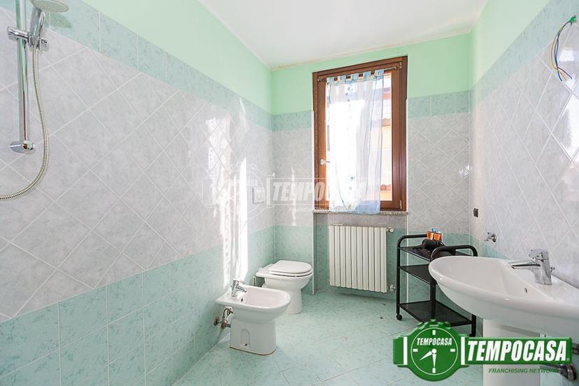 Villa a schiera in Vicolo Madre Teresa di Calcutta, Ripalta Arpina — foto 4 di 5