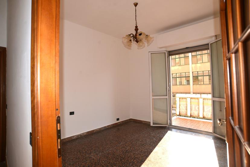 Appartamento in Via XXV Aprile 9, Vado Ligure — foto 3 di 5