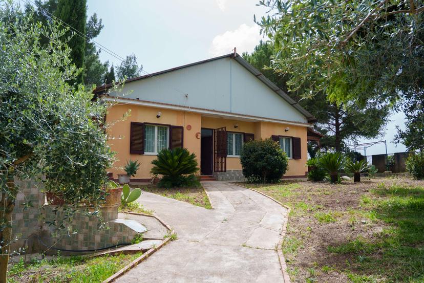 Villa unifamiliare in Contrada Suvarelli  Snc, Montelepre — foto 5 di 5