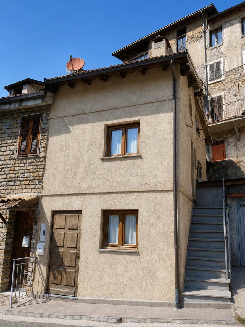 Trilocale, Apricale — foto 3 di 5