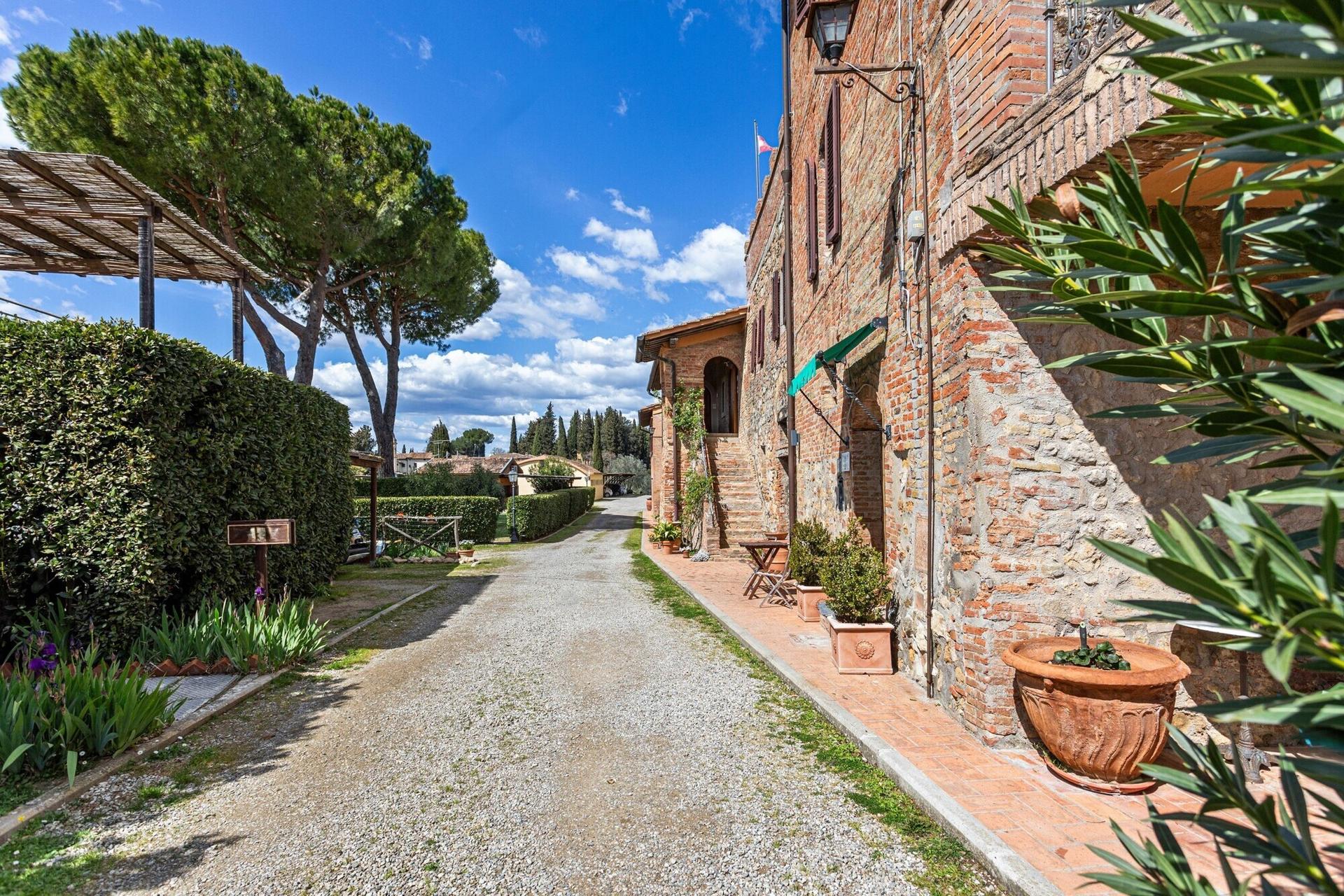 Casale, San Gimignano