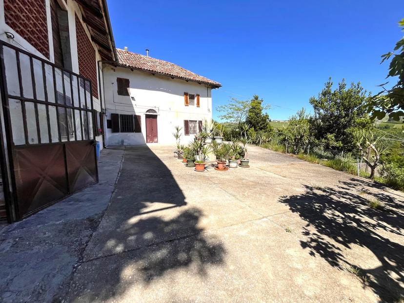 Cascina in Neive, Neive — foto 3 di 5