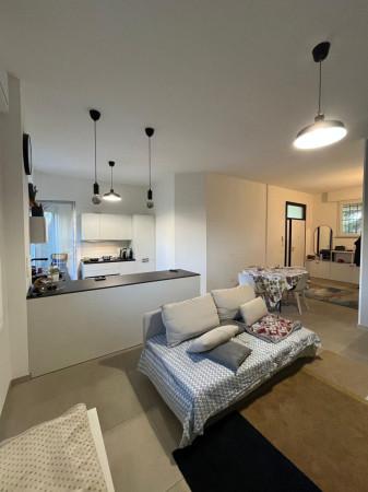 Appartamento in Viale della Resistenza 6, Santarcangelo di Romagna