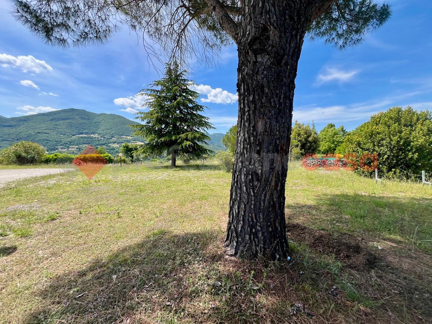 Casa indipendente in Via Cavone Snc, Rieti