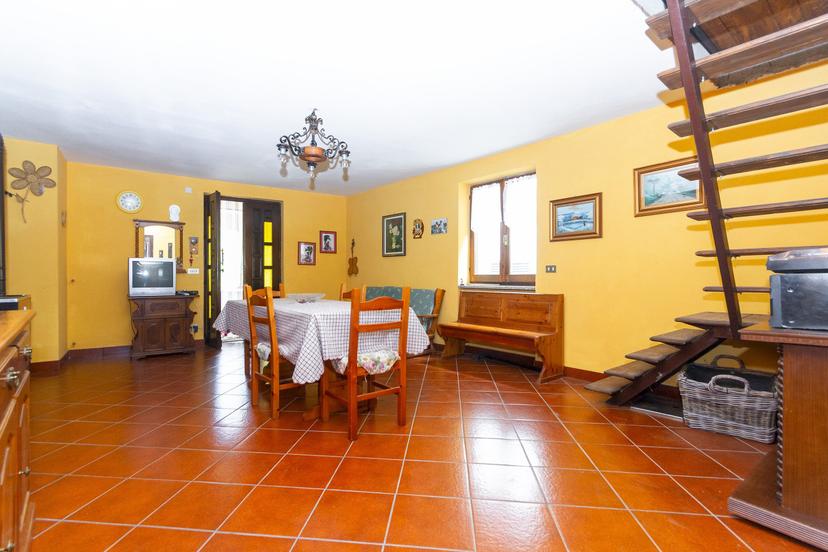 Porzione di casa in Borgata Ciastralet, Busca — foto 4 di 5