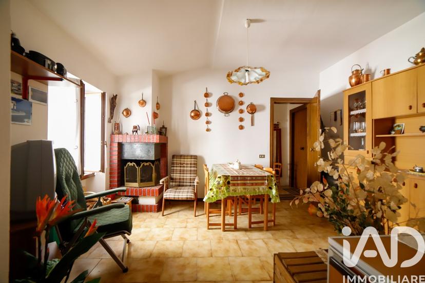 Trilocale in Via Piazza del Popolo 1, Cinigiano — foto 2 di 5