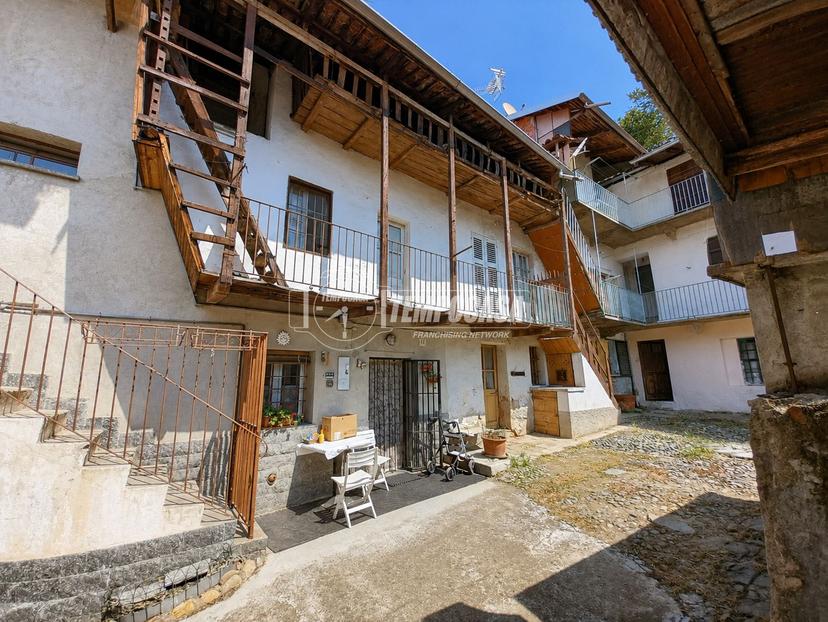 Casa indipendente in Via alle Scuole, Biella — foto 4 di 5