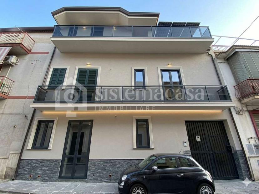 Villa, Marigliano — foto 3 di 5