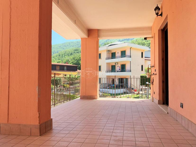 Trilocale in Via Nazionale delle Puglie, Monteforte Irpino — foto 2 di 2