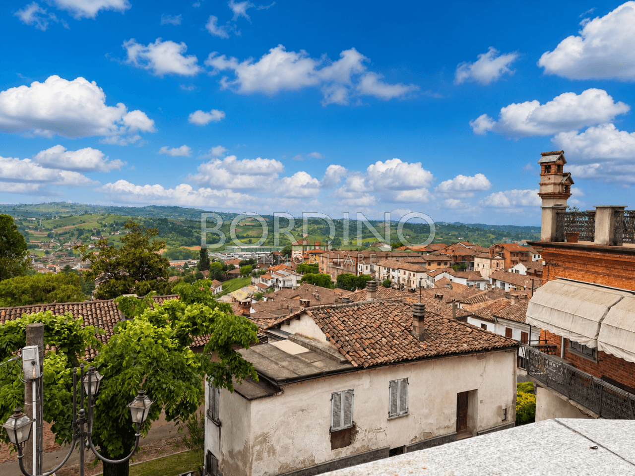 Appartamento in Via Re Umberto Snc, Montegrosso d'Asti