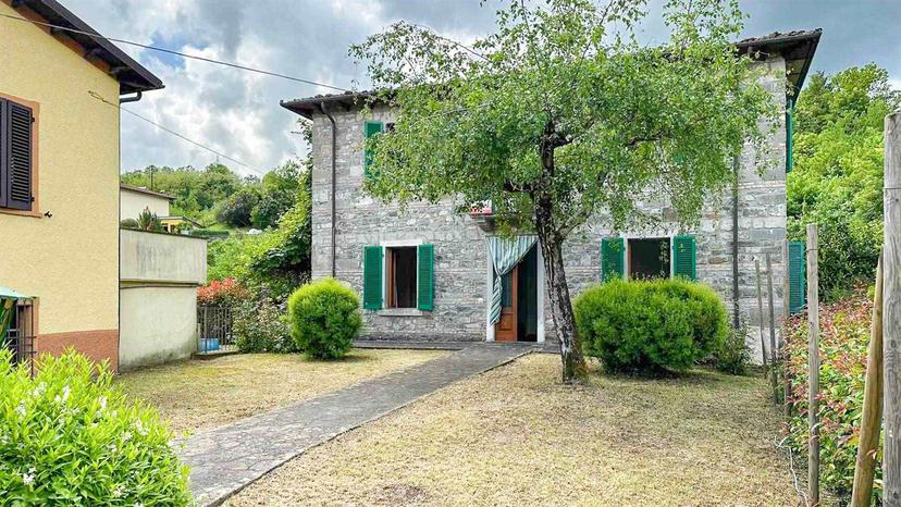 Rustico, Camporgiano — foto 2 di 5