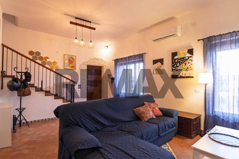 Villa in Via Litteri 72, Aci Castello — foto 4 di 5