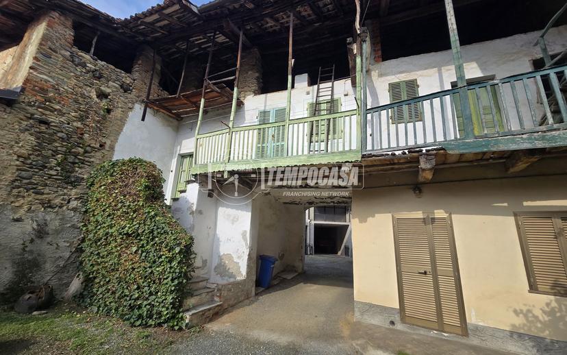 Casa indipendente in Via Rivara 10/2vicpiave, Levone