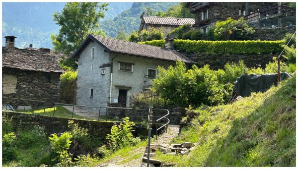 Rustico in Località Motta, Valle Cannobina — foto 3 di 5