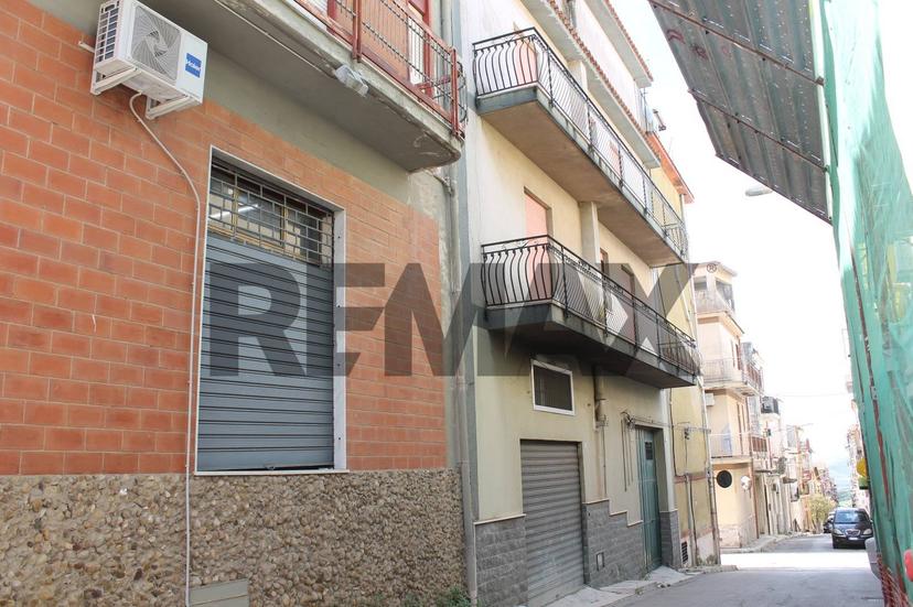 Casa indipendente in Via Leone 20, San Cipirello