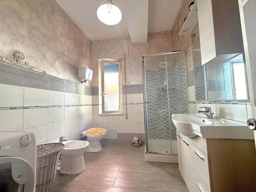 Trilocale in Via Senatore Parodi, Vibo Valentia