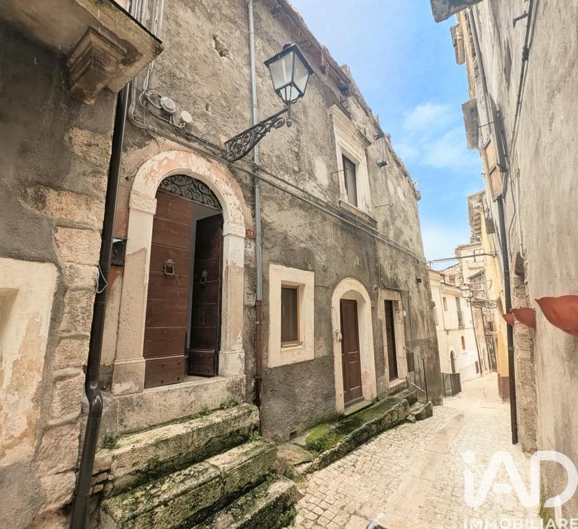 Casa indipendente in Via Supportici 25, Pacentro