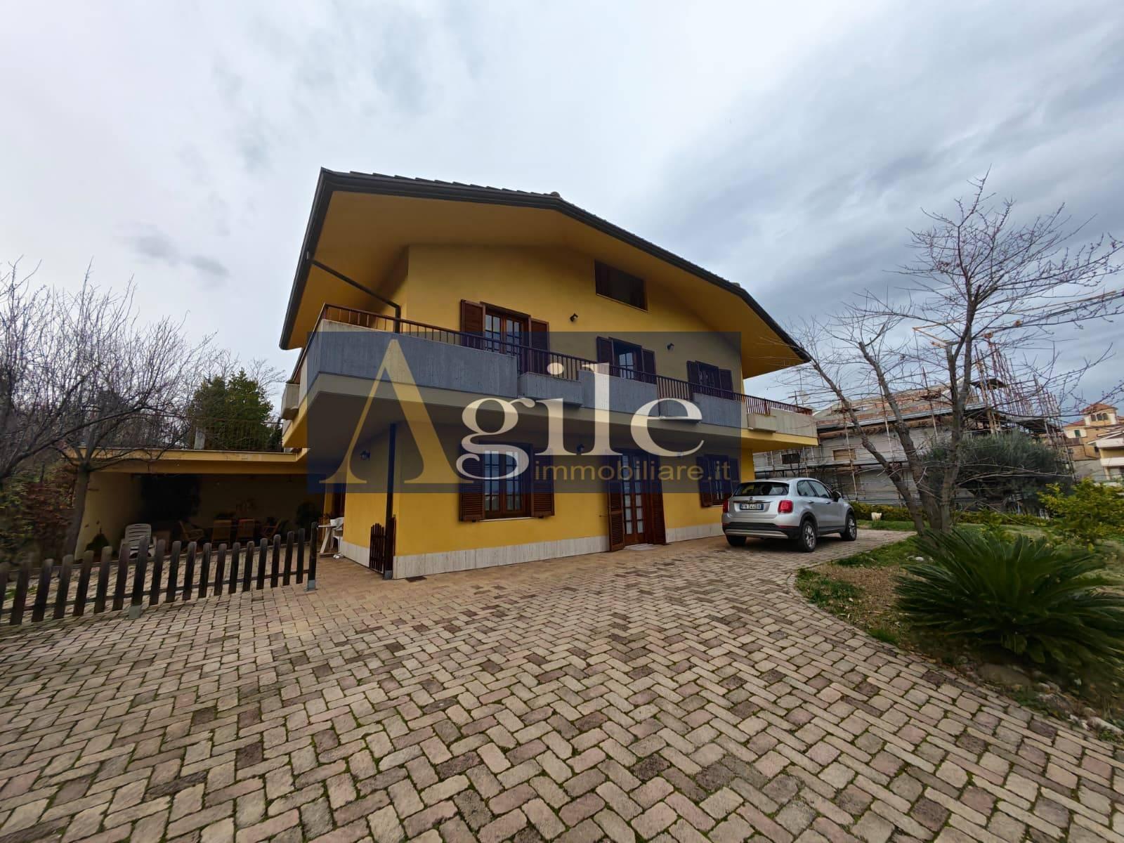 Villa in Via Tanti 20, Sant'Omero
