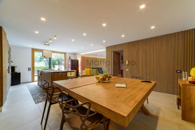Villa in Via Case Rosse 13, Salerno — foto 2 di 5