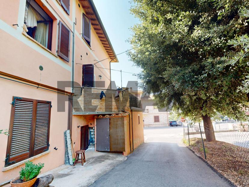 Trilocale in Via Francescana 2, Deruta — foto 3 di 5