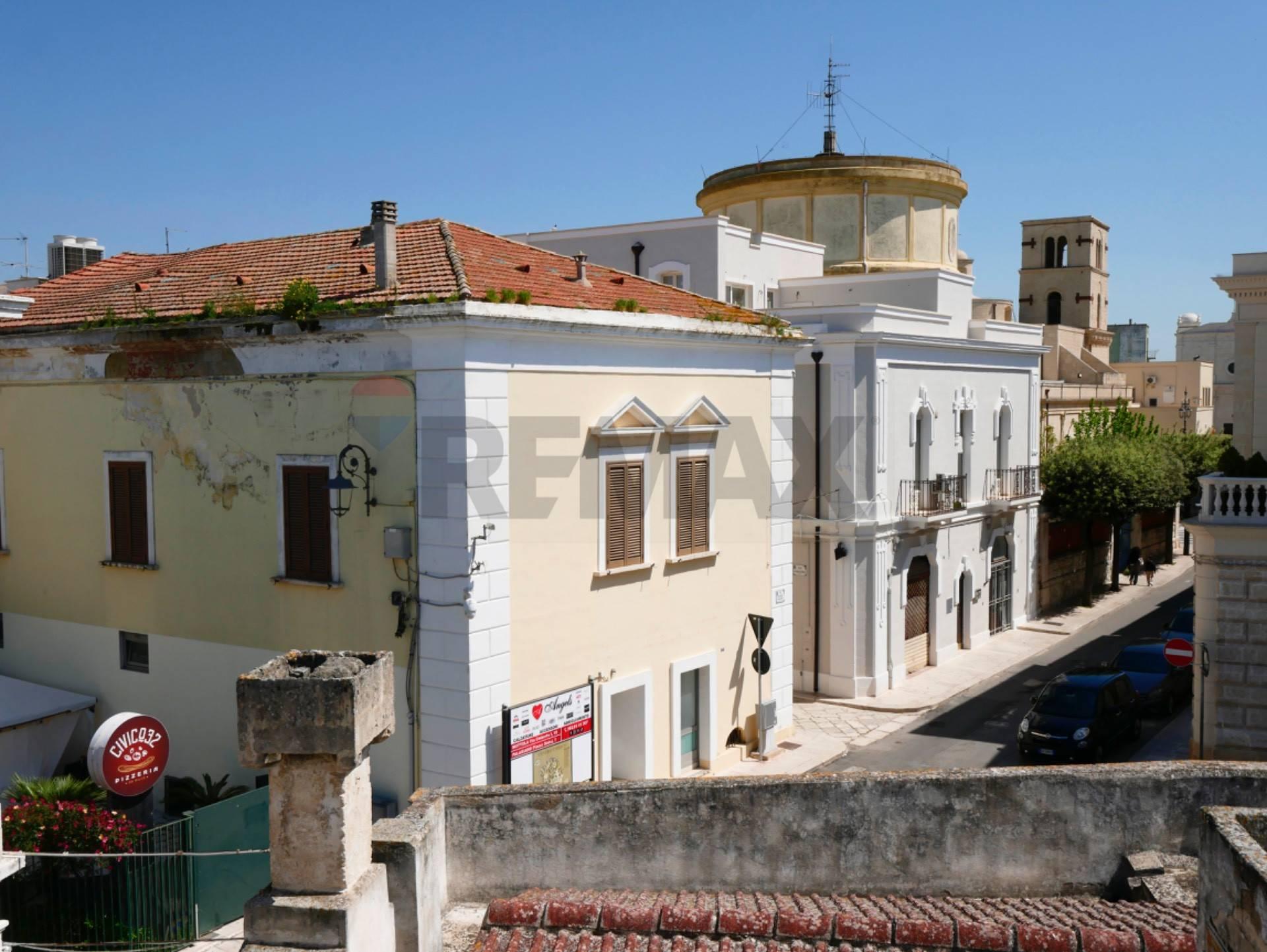 Casa indipendente in Via Tripoli 9, Mottola