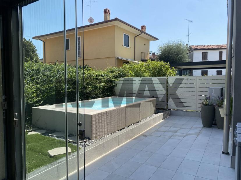 Appartamento, Peschiera del Garda — foto 3 di 5