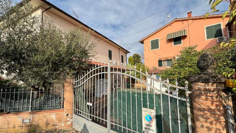 Casa indipendente in Ia di Montecarlo 3, Montecarlo — foto 4 di 5