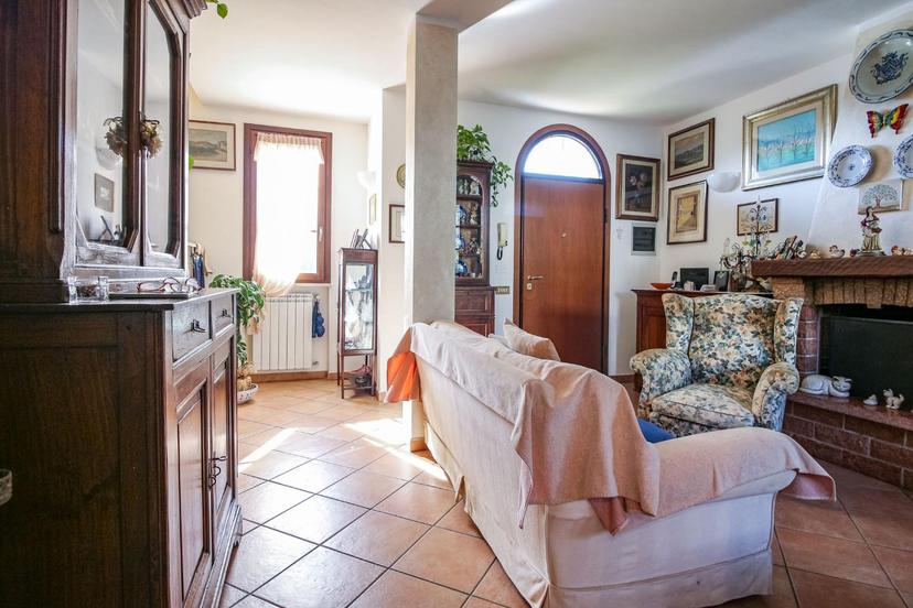 Villa bifamiliare, San Giuliano Terme — foto 5 di 5