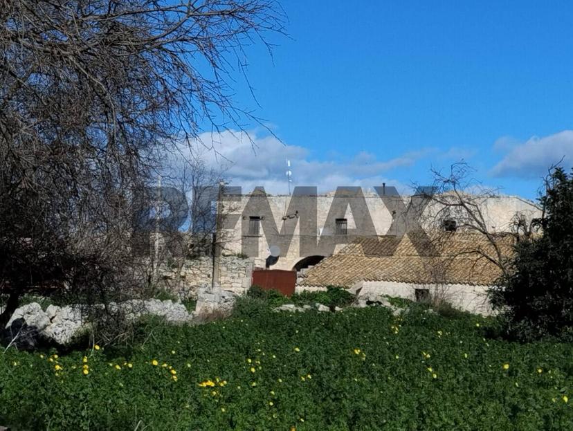 Rustico in Contrada Commaldo Superiore S.N., Rosolini — foto 3 di 5