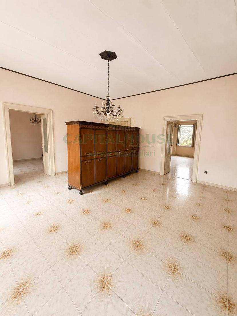 Trilocale in Via Vico Casa Caliendo, Palma Campania — foto 4 di 5