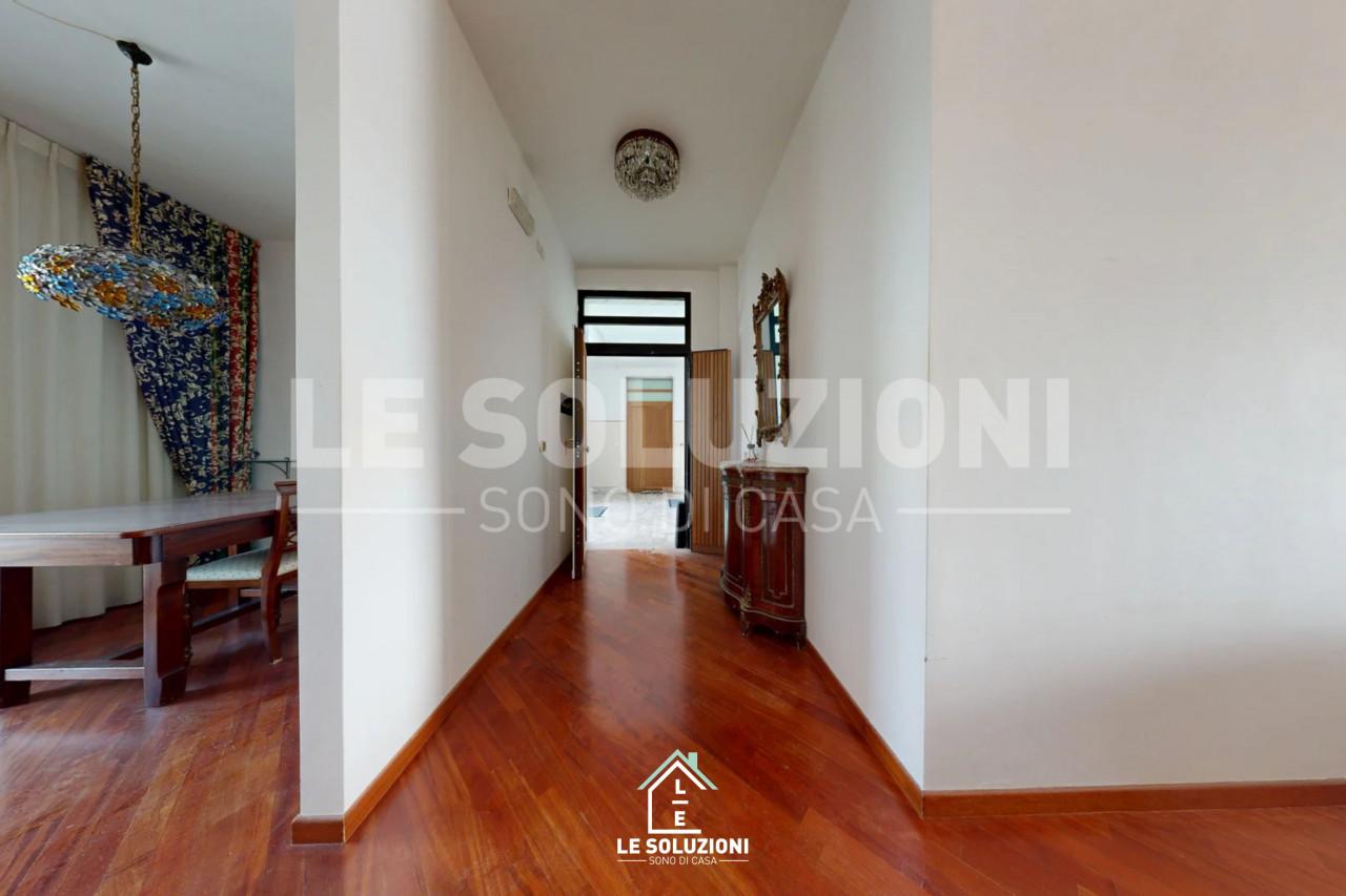 Trilocale in Via Giacomo Matteotti 10, Putignano