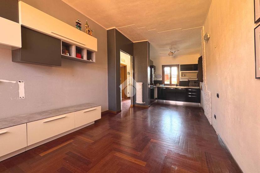 Casa indipendente in Via Nino dall'Oro 17, Crespiatica — foto 2 di 5