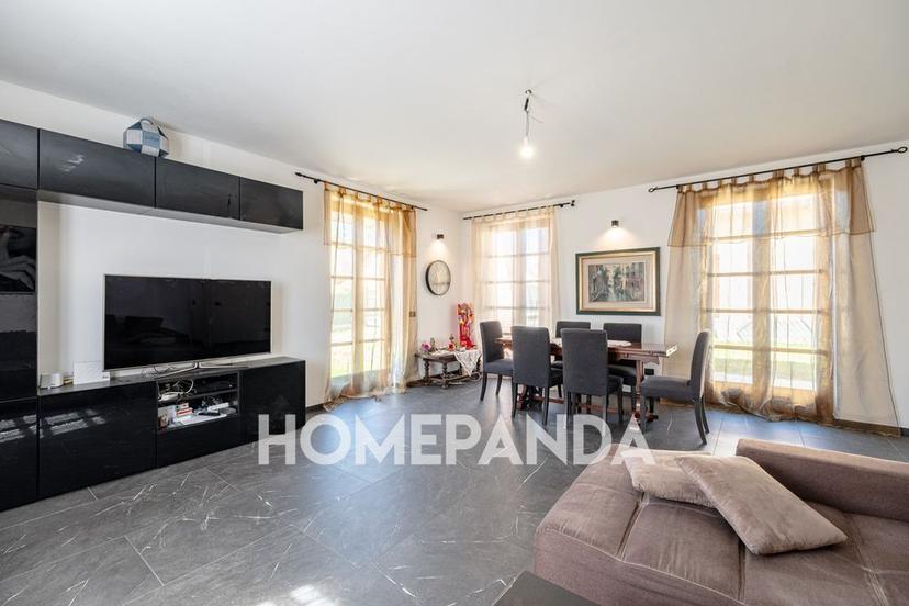 Villa unifamiliare in Via G. Mazzini, Travedona-Monate — foto 5 di 5