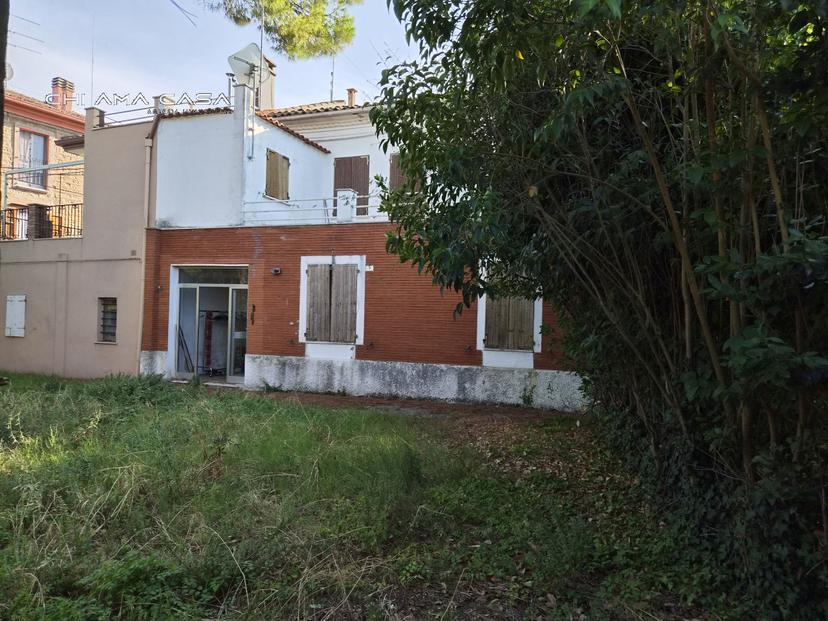 Villa a schiera in Via Giardini, San Giovanni in Marignano — foto 3 di 5