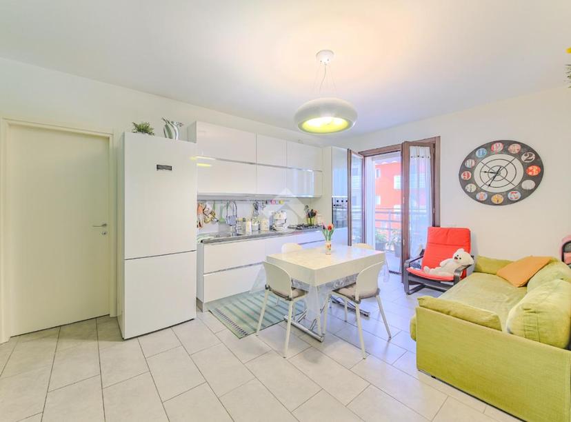 Trilocale in Viale Sarca 326, Milano