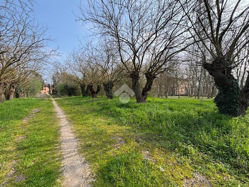 Rustico in Str. Madonnina, Mantova — foto 5 di 5