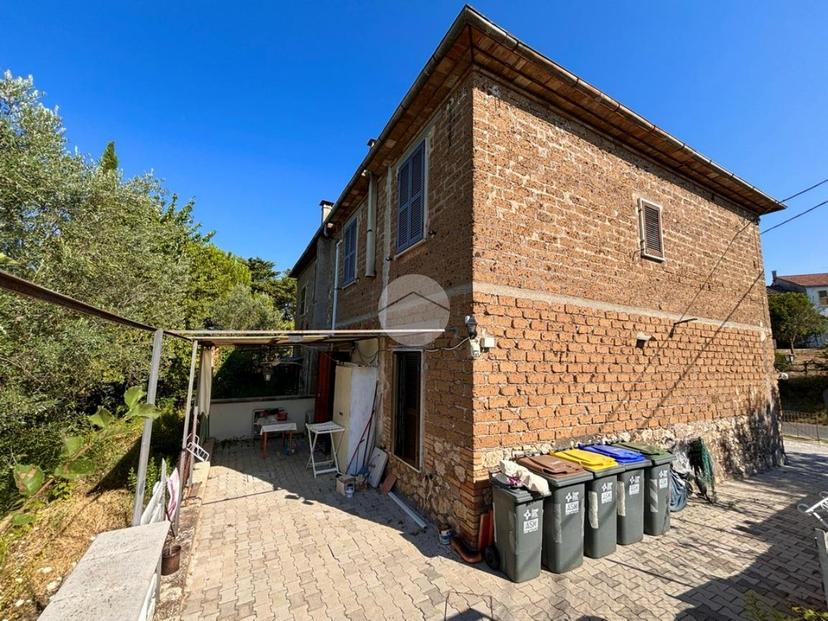Casa indipendente in Vocabolo Forca, Calvi dell'Umbria — foto 3 di 5