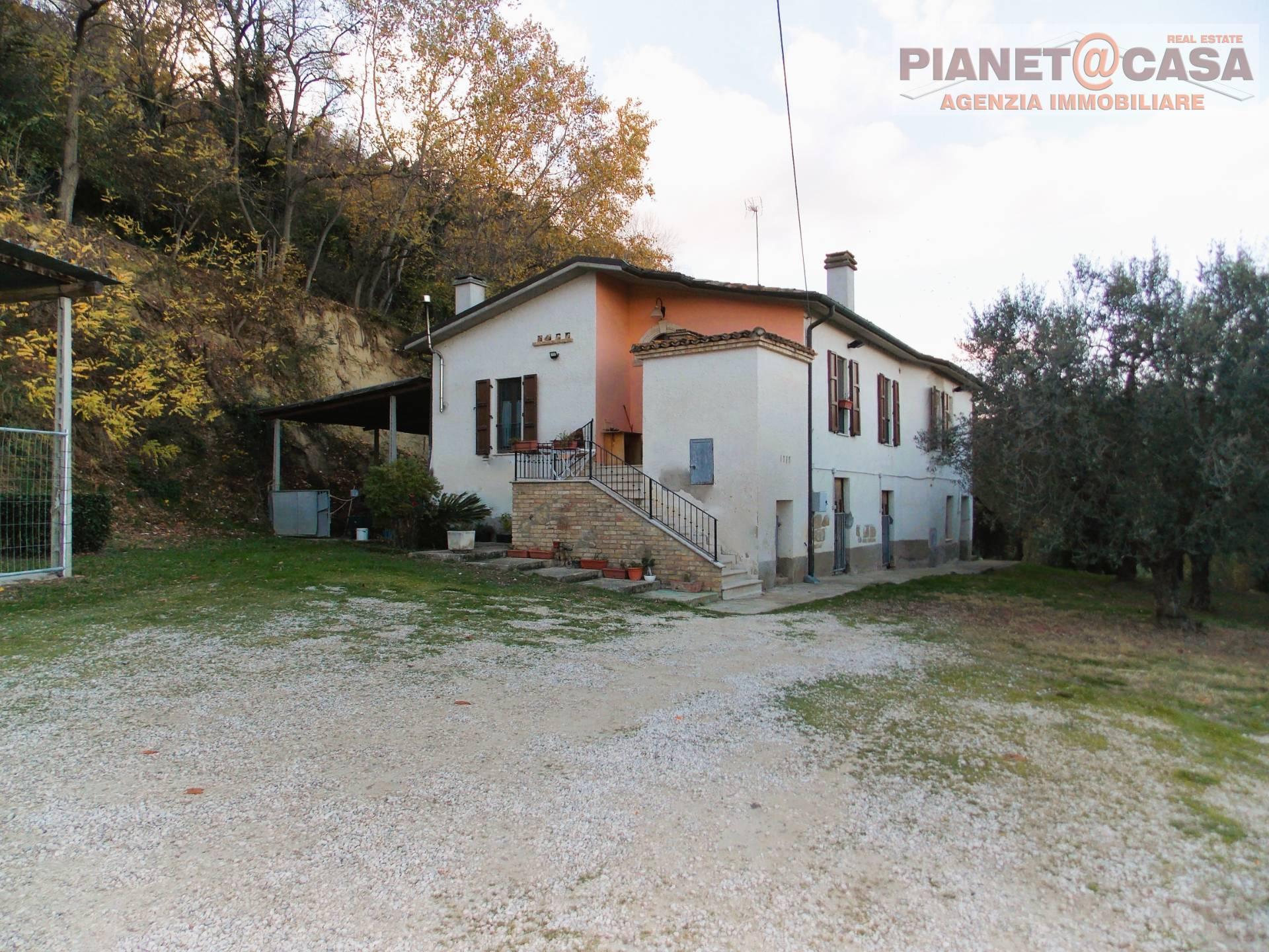 Casa indipendente in Contrada Ferretti, Spinetoli