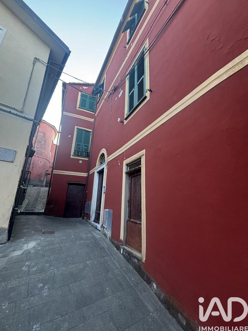 Appartamento in Via Borgoratti 8, Carro — foto 4 di 5