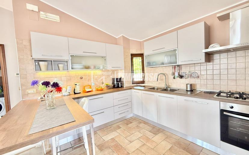 Appartamento, Città Sant'Angelo — foto 4 di 5