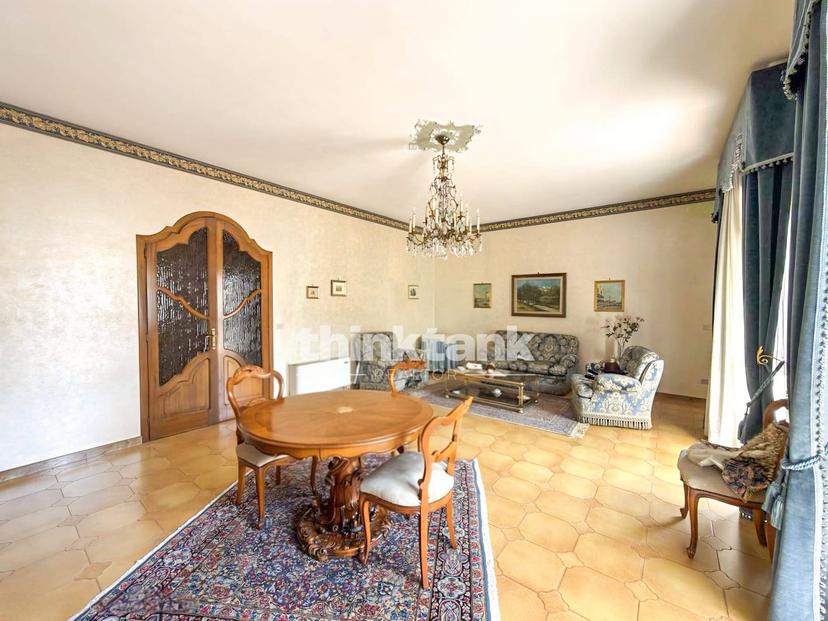 Casa indipendente in Corso Vittorio Emanuele, Floridia — foto 3 di 5